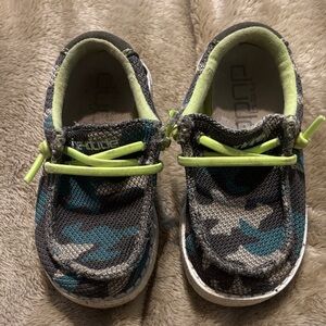 Hey Dude Kids' Moccasins - Blue and Gray Camo